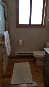 Cabin 2 Bathroom